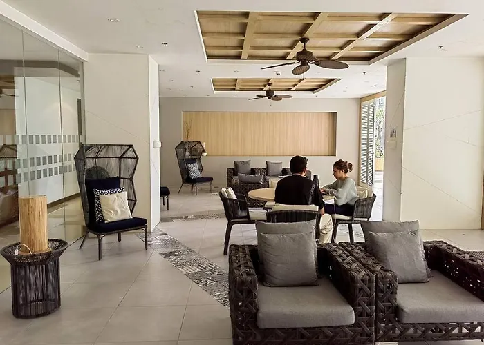 Marco Polo Residences With Views Apartment