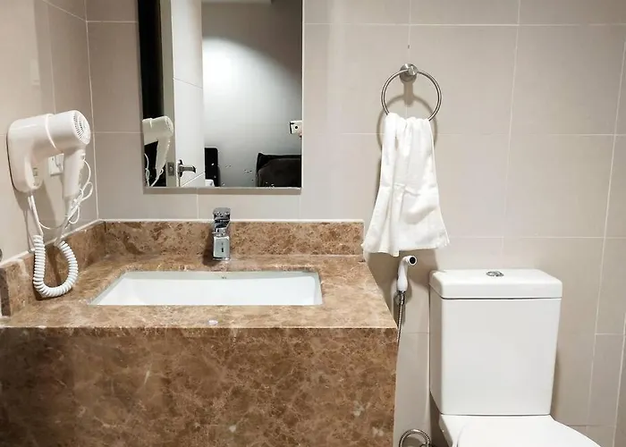 Marco Polo Residences With Views Cebu Stadt